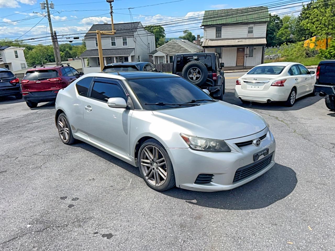 2011 Scion Tc base VIN JTKJF5C76B3007392 photo 1