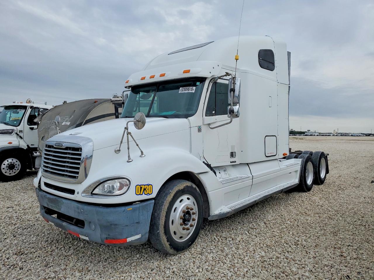 2007 FREIGHTLINER All other VIN 1FUJA6CK47LW28114 photo 2