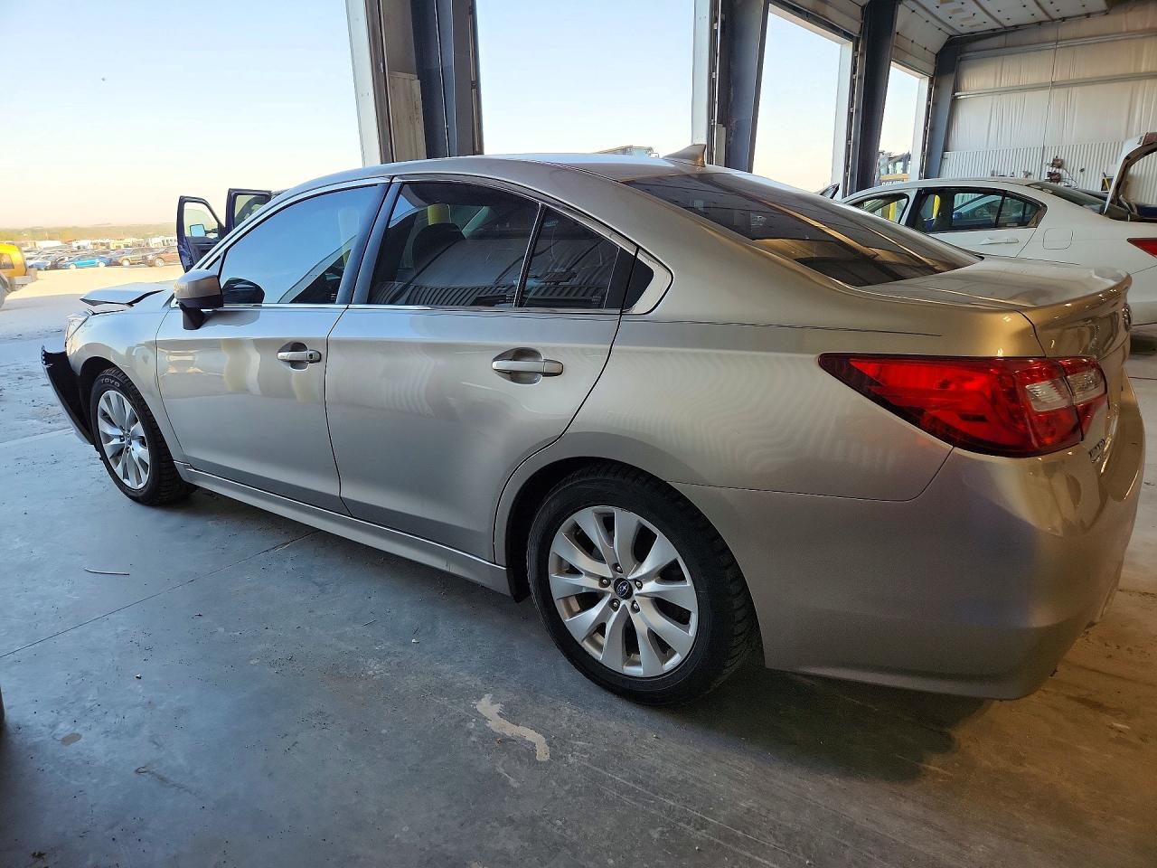 2016 SUBARU LEGACY VIN 4S3BNAC68G3014737 photo 2