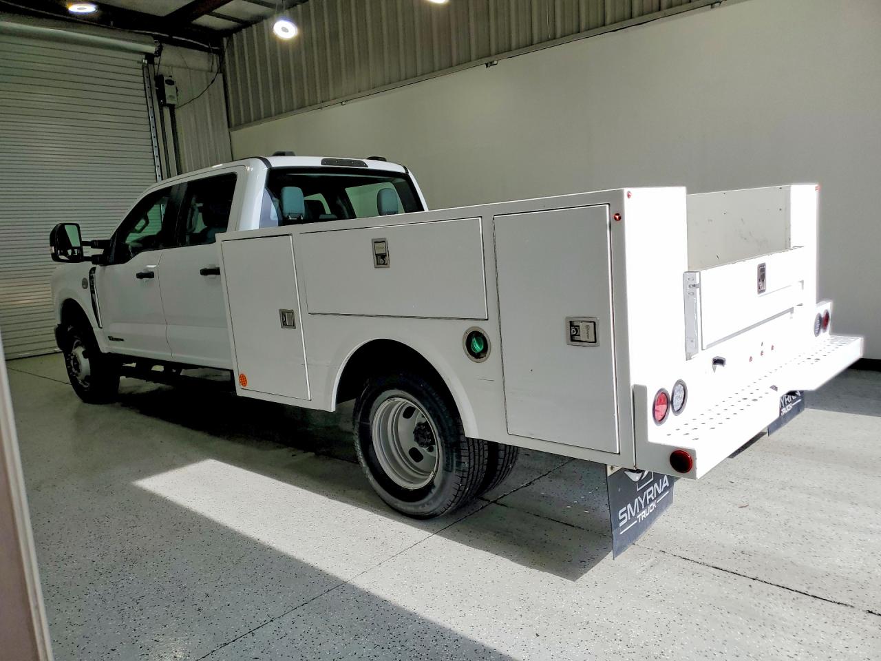 2025 Ford F350 VIN 1FD8W3HT7SEC61628 photo 2