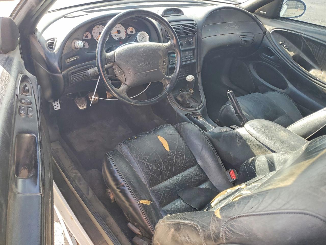 1996 Ford Mustang VIN 1FALP47V9TF111896 photo 8
