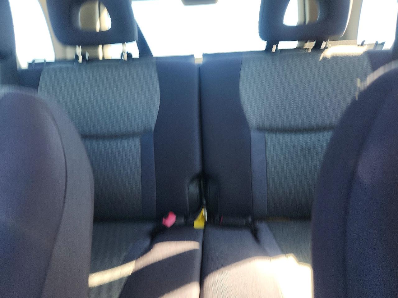 2004 Toyota Rav4 VIN JTEHD20V046017135 photo 10