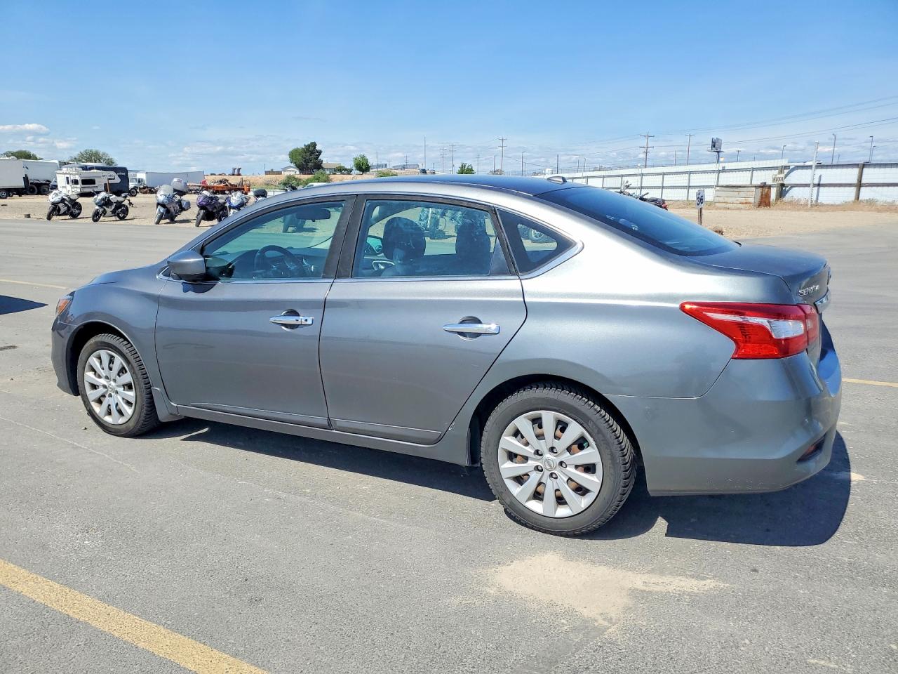 2017 NISS Sentra VIN 3N1AB7APXHL654363 photo 2