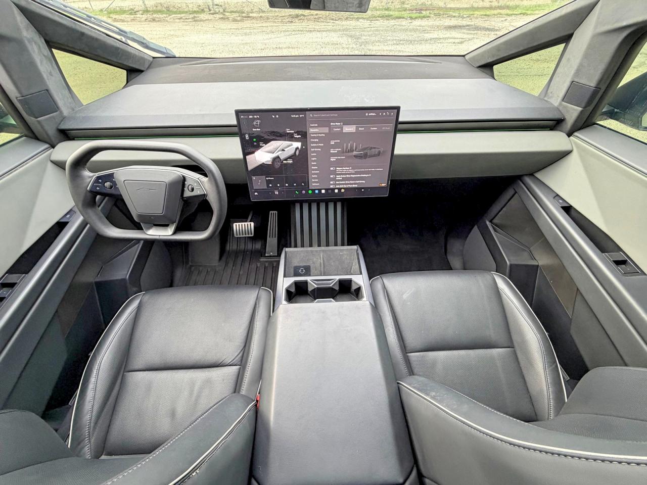 2024 Tesla Cybertruck VIN 7G2CEHEE3RA048554 photo 9