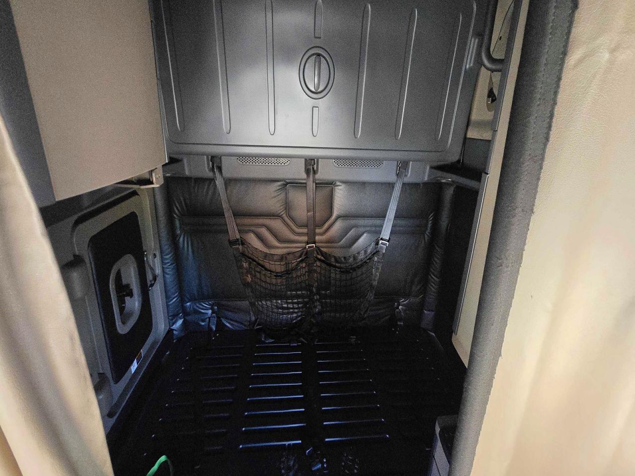 2016 FREIGHTLINER All other VIN 3AKGGLD5XGSGU7466 photo 6