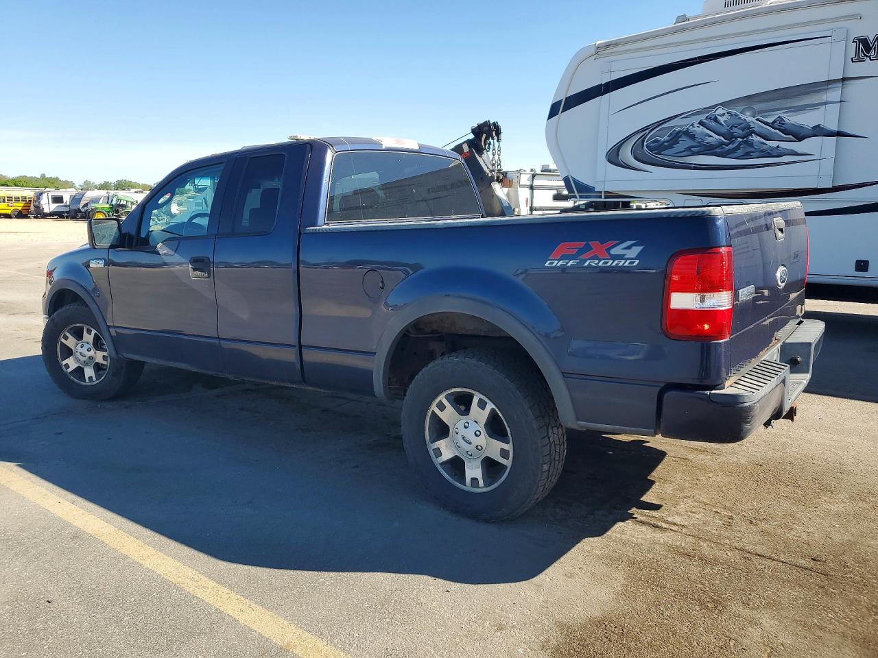 2004 Ford F150 VIN 1FTPX14564NB40942 photo 2
