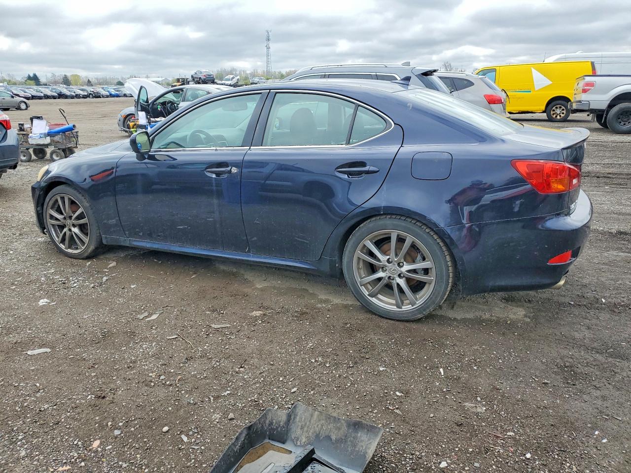 2008 Lexus Is VIN JTHBK262582076707 photo 2