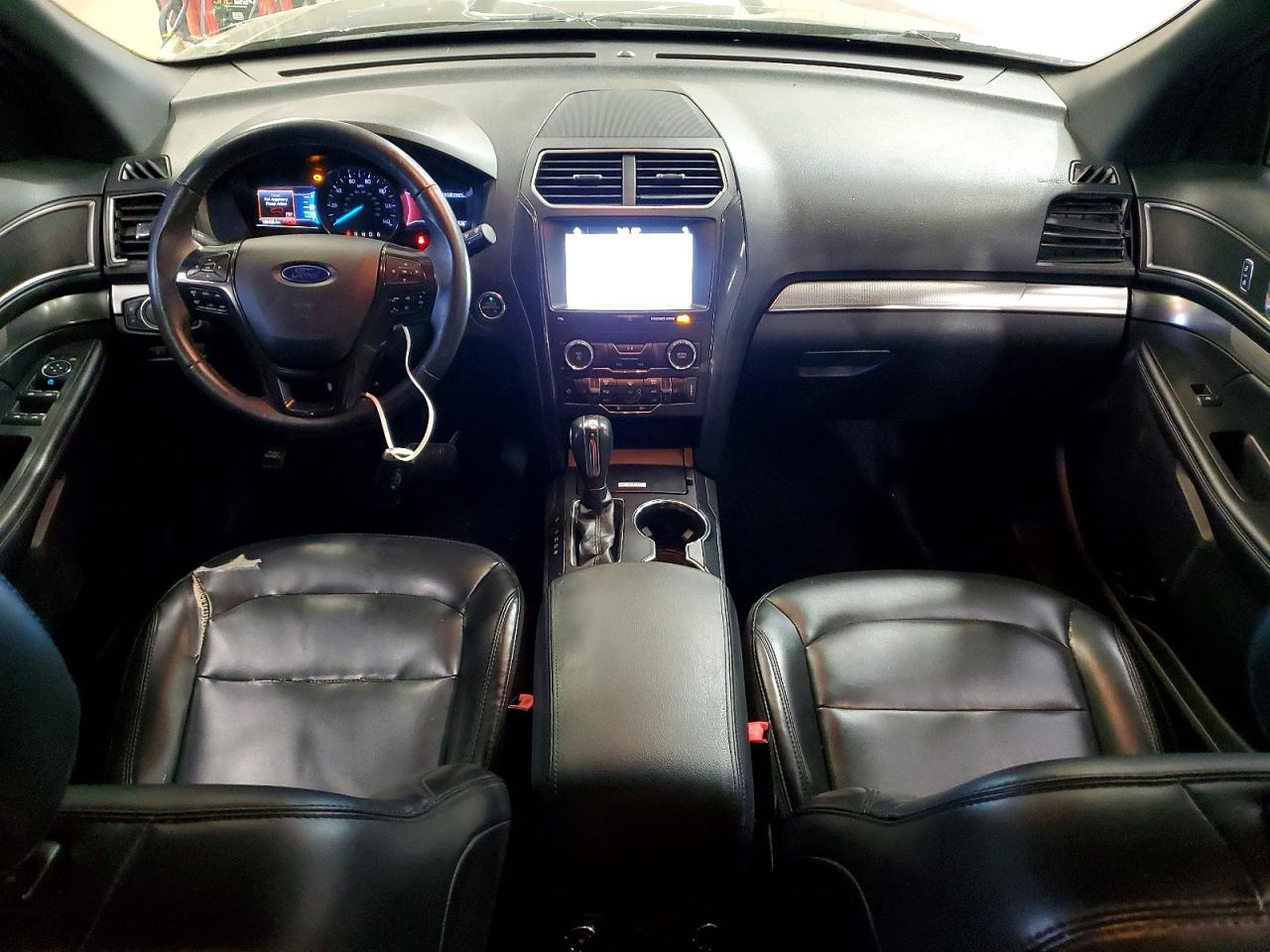 2019 Ford Explorer VIN 1FM5K7D86KGA71833 photo 8