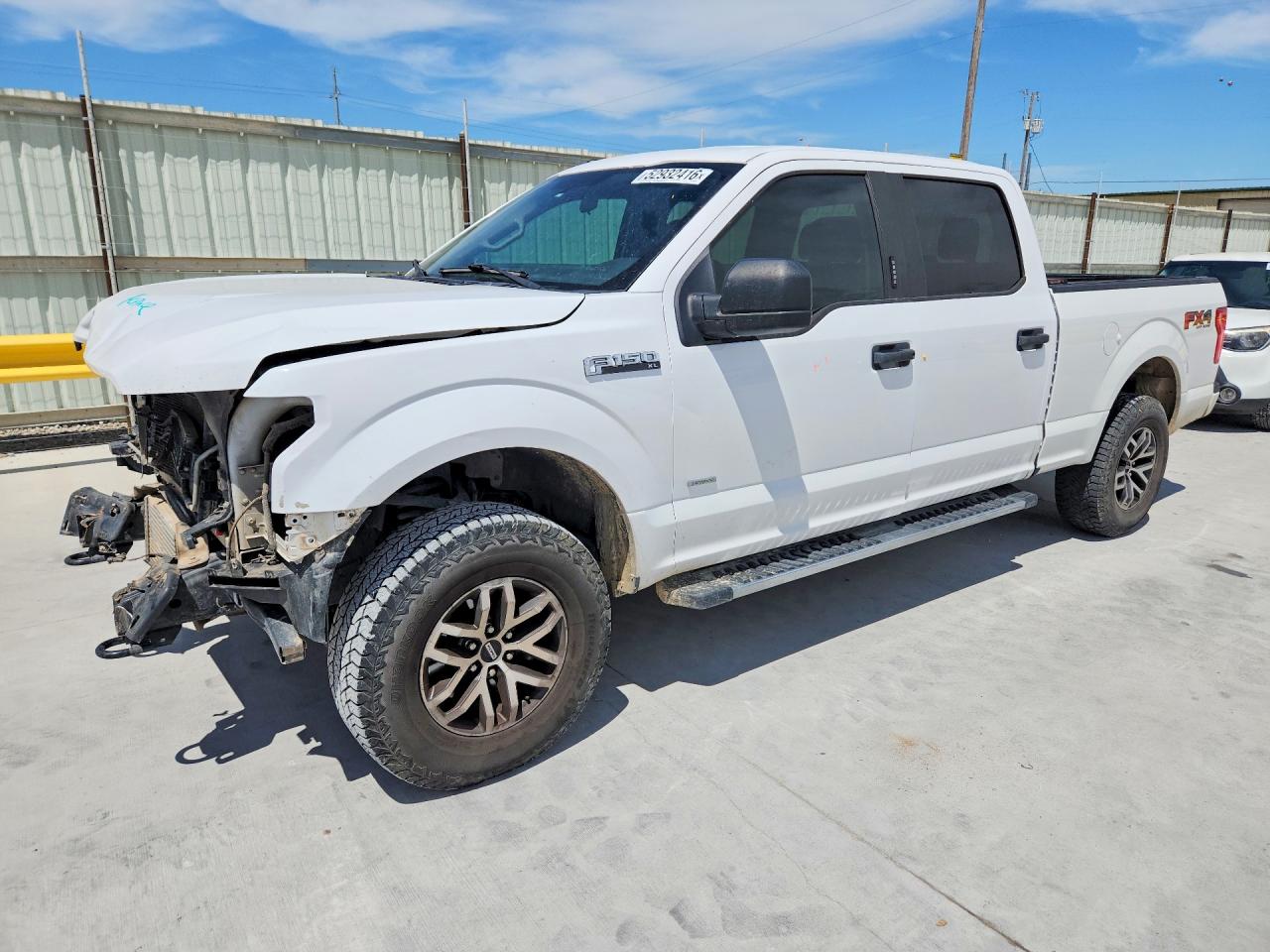 2017 Ford F150 VIN 1FTFW1EG6HKD69899 photo 1