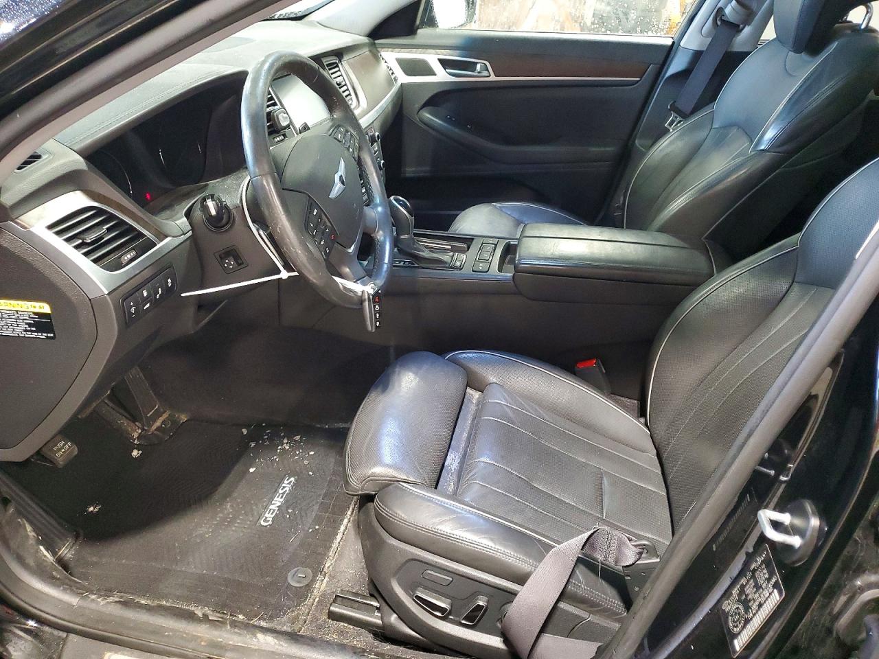2016 Hyundai Genesis VIN KMHGN4JE9GU160040 photo 7