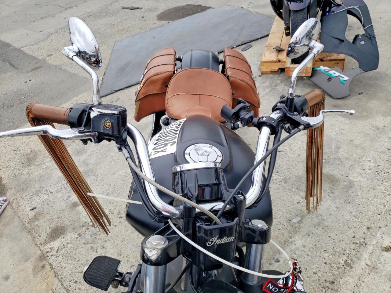 2016 INDIAN Motorcycle VIN 56KMSB009G3114010 photo 5