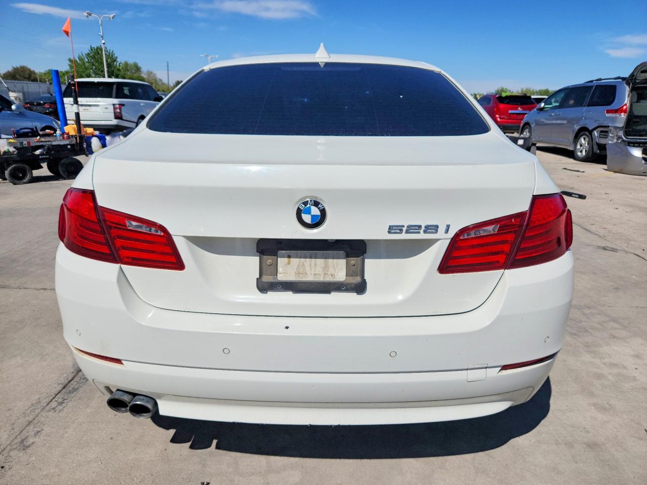 2012 BMW 5 series VIN WBAXG5C5XCDW24039 photo 6