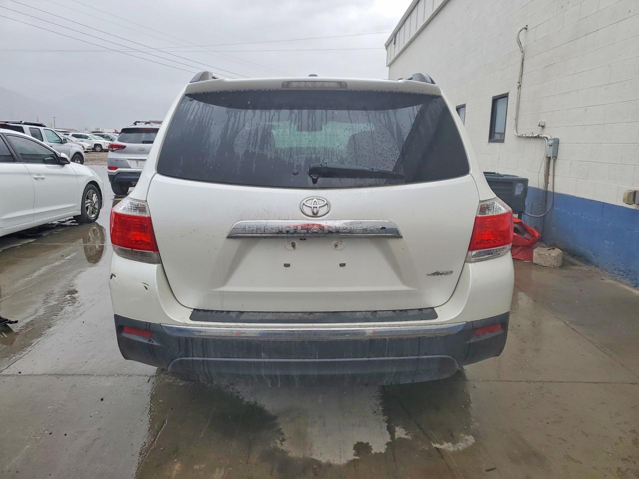 2012 Toyota Highlander VIN 5TDBK3EH1CS166869 photo 6