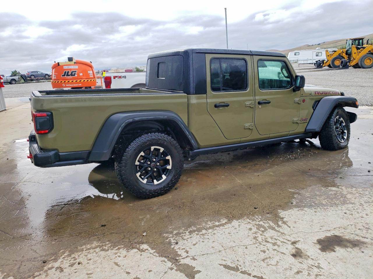 2026 Jeep Gladiator VIN 1C6RJTBG5TL157520 photo 3