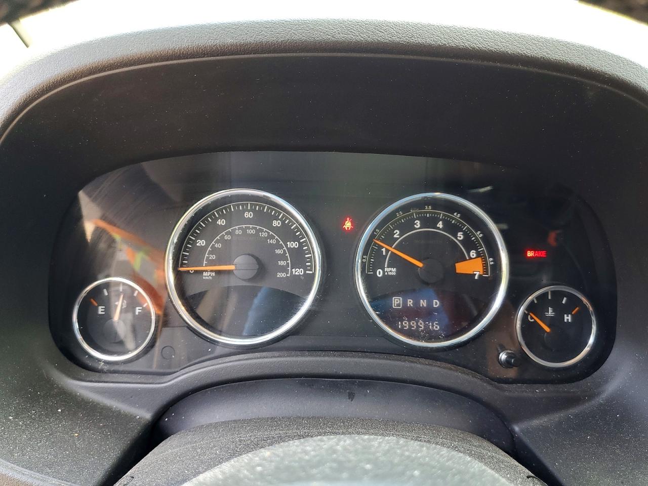 2015 JEEP Compass VIN 1C4NJDEB4FD162364 photo 9