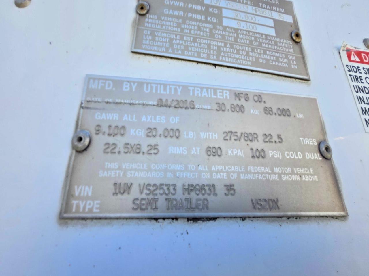 2017 UTIL All models VIN 1UYVS2533HP863135 photo 10