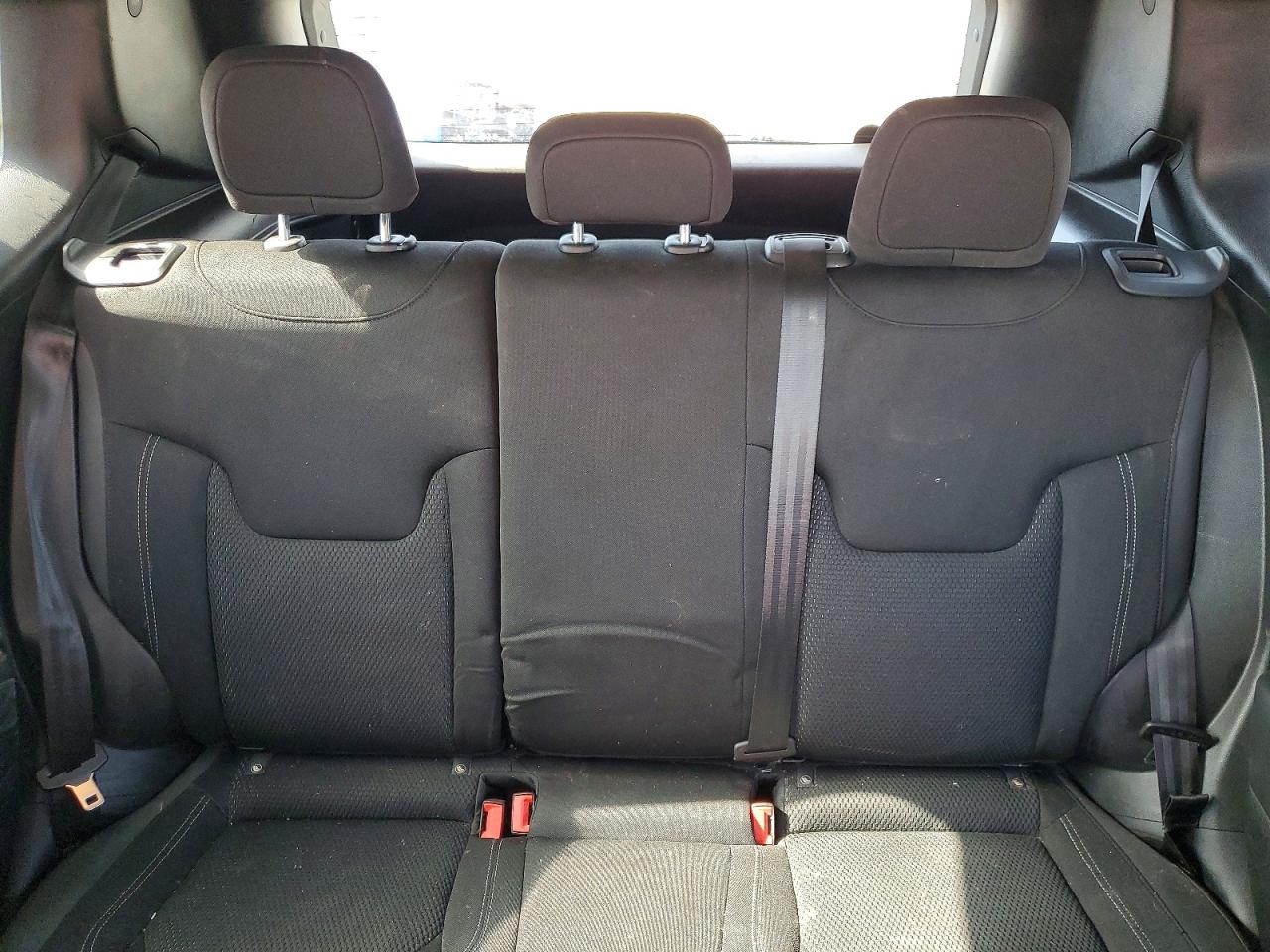 2022 JEEP Renegade VIN ZACNJDB18NPN64882 photo 10