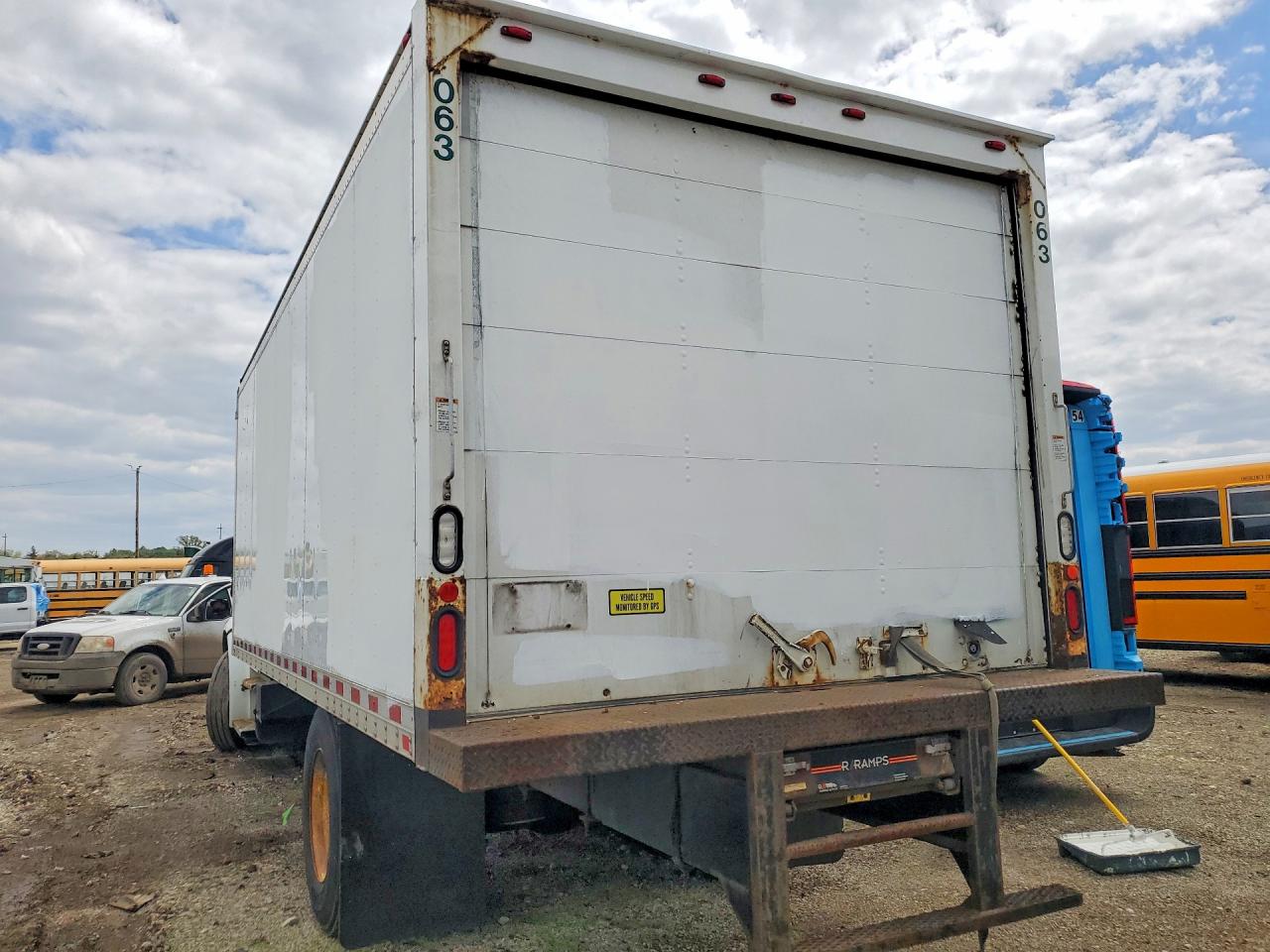 2016 FREIGHTLINER All other VIN 3ALACWDT6GDHL2063 photo 2
