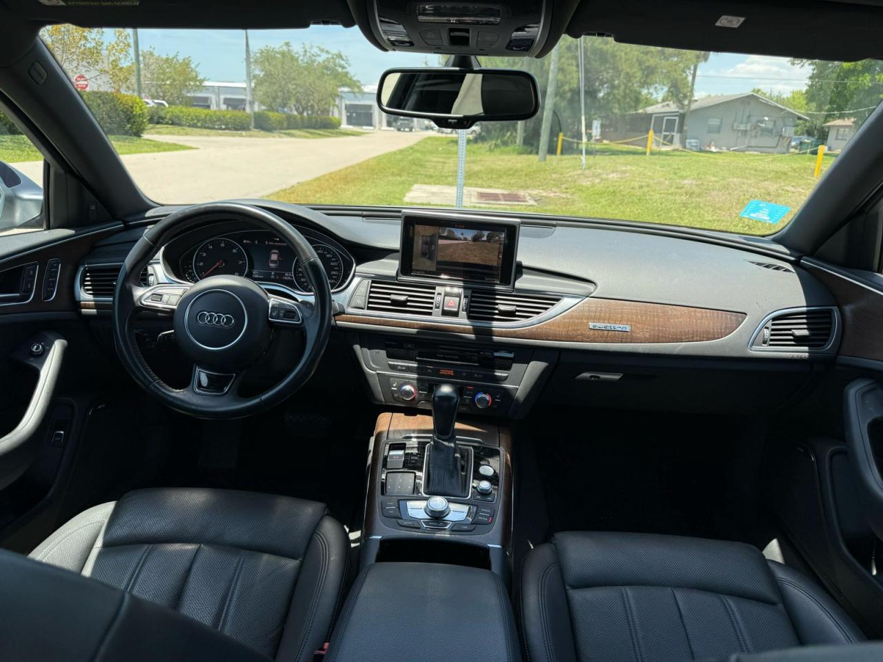2016 Audi A6 VIN WAUJGAFCXGN100544 photo 9