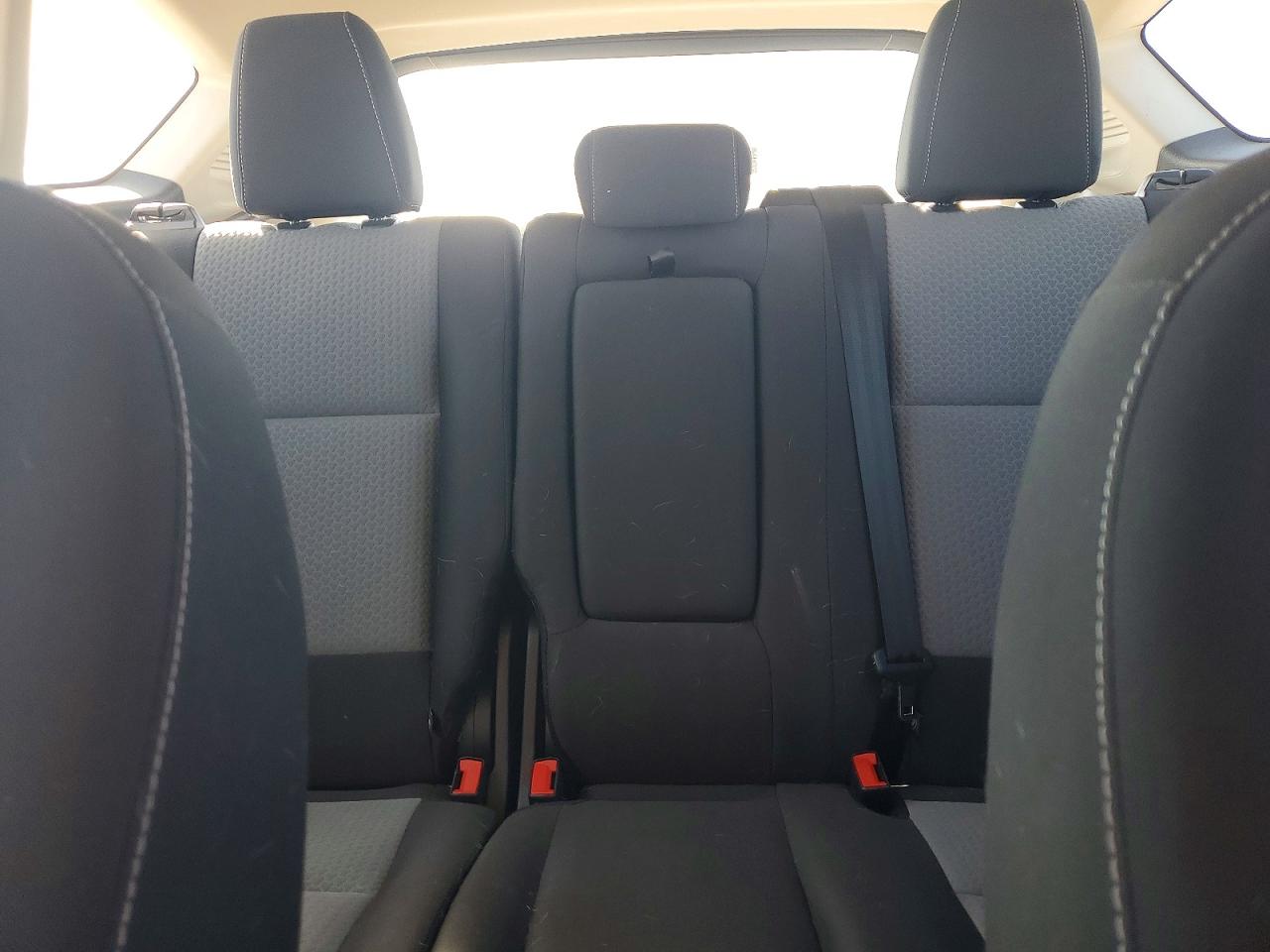 2017 Ford Cmax VIN 1FADP5EU4HL102830 photo 10