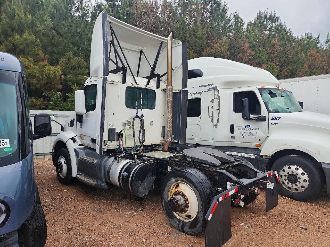 2016 PETERBILT All other VIN 1XPBA48X0GD339616 photo 3