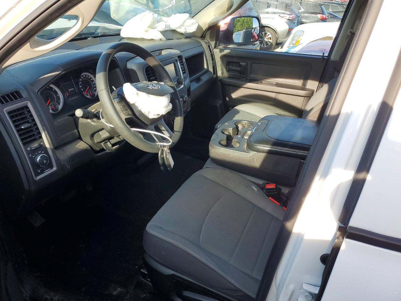 2024 Ram 1500 VIN 1C6RR6FT0RS183619 photo 7