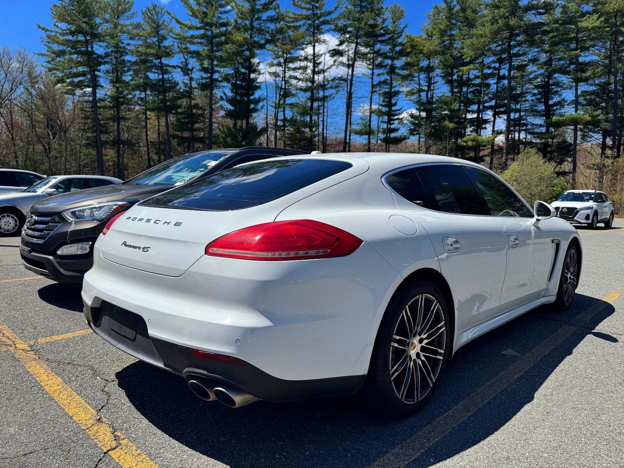 2015 Porsche Panamera VIN WP0AB2A72FL051335 photo 4