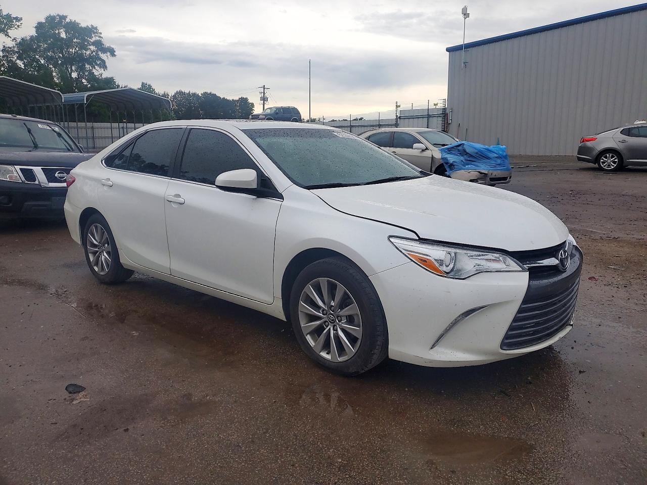 2016 Toyota Camry VIN 4T1BF1FK2GU606517 photo 4