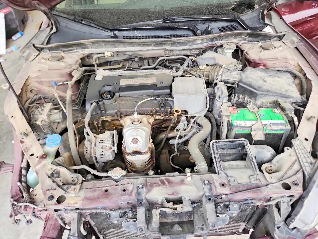 2015 Honda Accord VIN 1HGCR2F36FA055301 photo 11