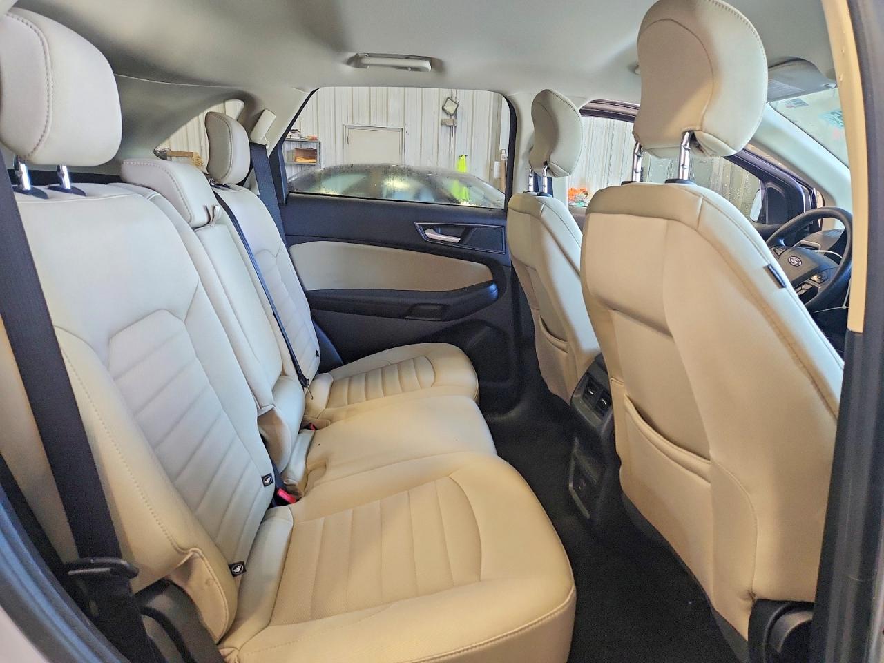 2019 Ford Edge VIN 2FMPK3G97KBB04531 photo 11
