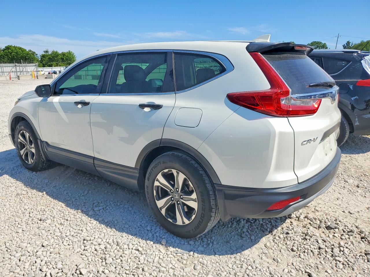 2018 Honda Crv VIN 2HKRW5H39JH420510 photo 2