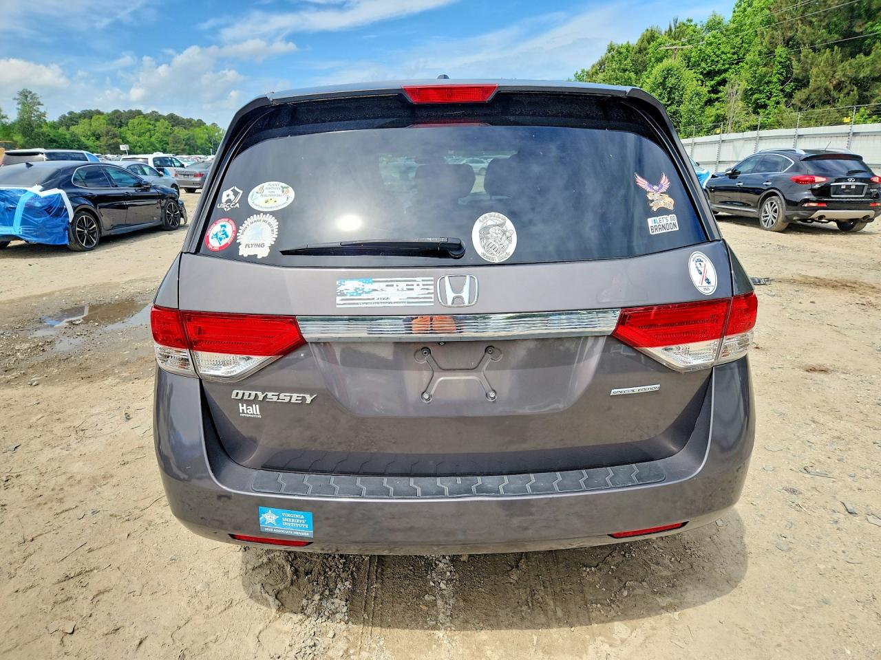 2017 Honda Odyssey VIN 5FNRL5H36HB012905 photo 6