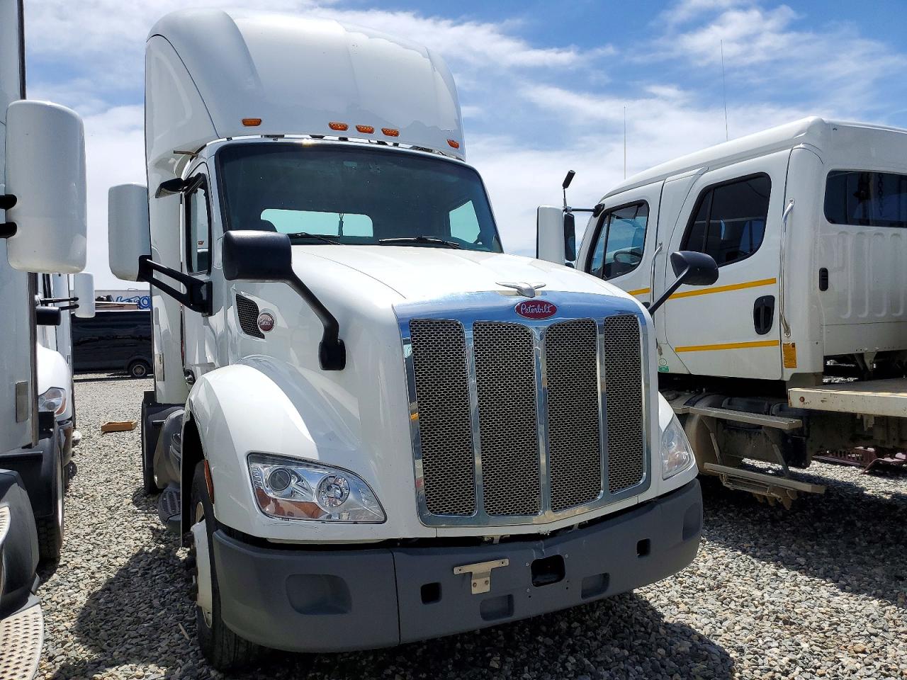 2018 PETERBILT All other VIN 1XPBA48X1JD478077 photo 1