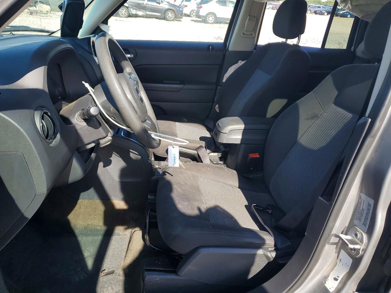 2016 Jeep Patriot VIN 1C4NJPBB2GD754370 photo 7
