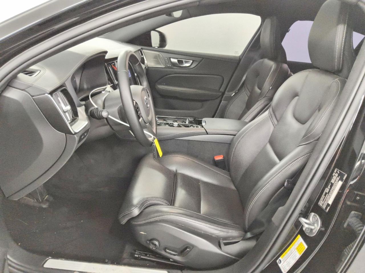 2025 Volvo S60 VIN 7JRH60FD5SG369184 photo 7