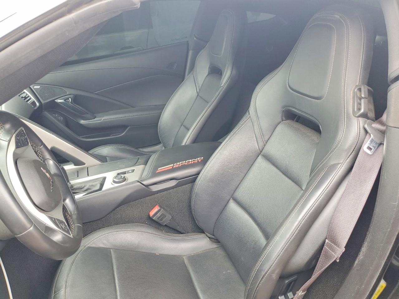 2017 Chevrolet Corvette VIN 1G1YW2D79H5101985 photo 10