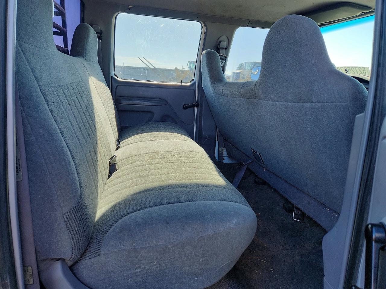 1996 Ford F350 VIN 1FTJW36G3TEB47638 photo 11