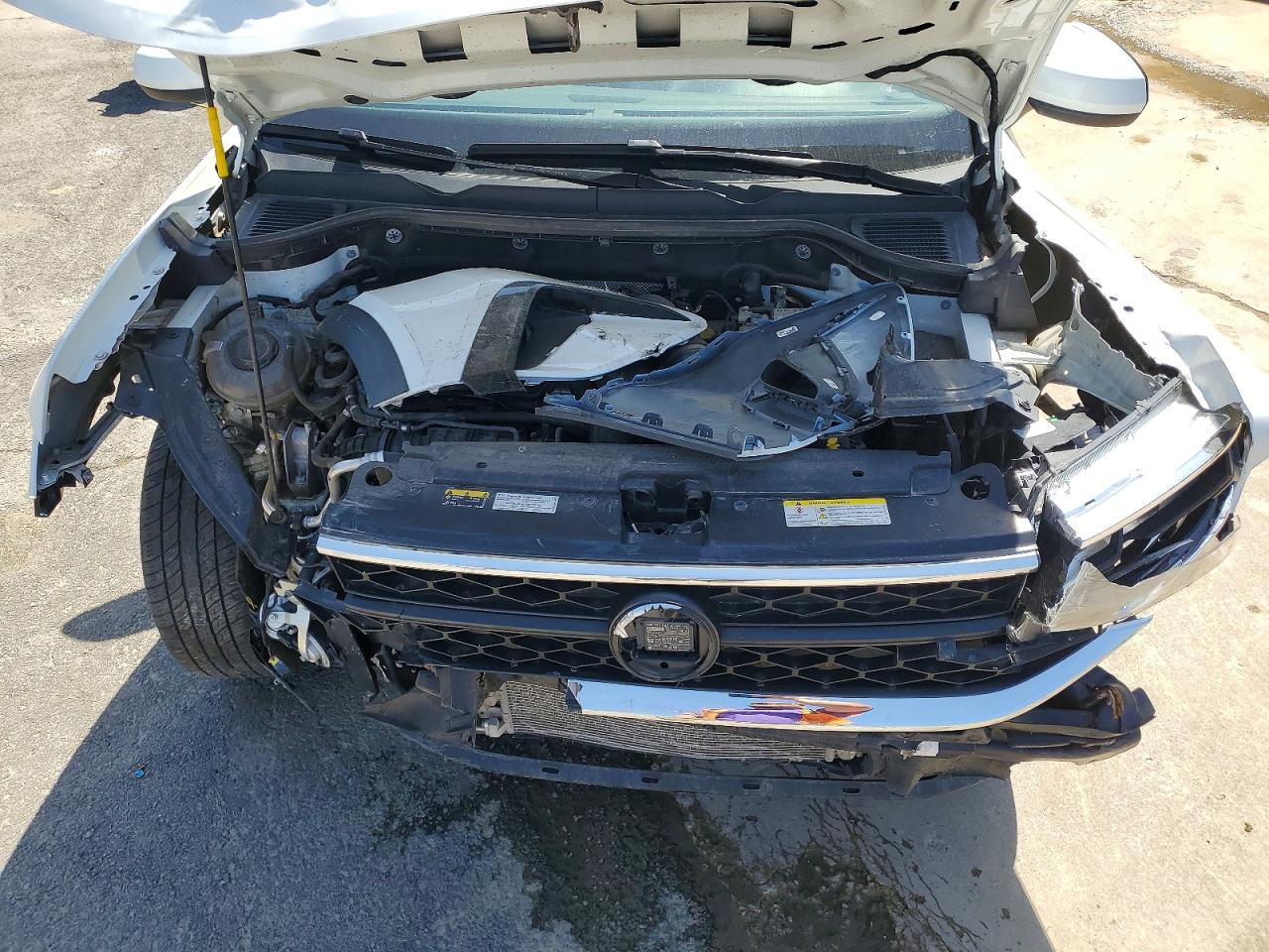 2024 Volkswagen All other VIN 3VVSX7B25RM022597 photo 12