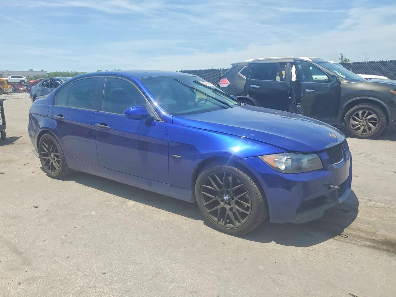 2006 BMW 3 series VIN WBAVD33536KV68661 photo 4