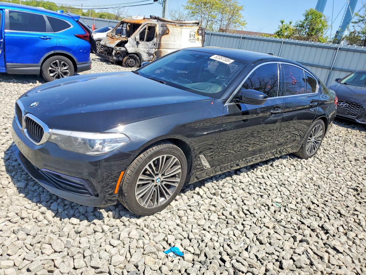 2018 BMW 5 series VIN WBAJE7C5XJWC55453 photo 1