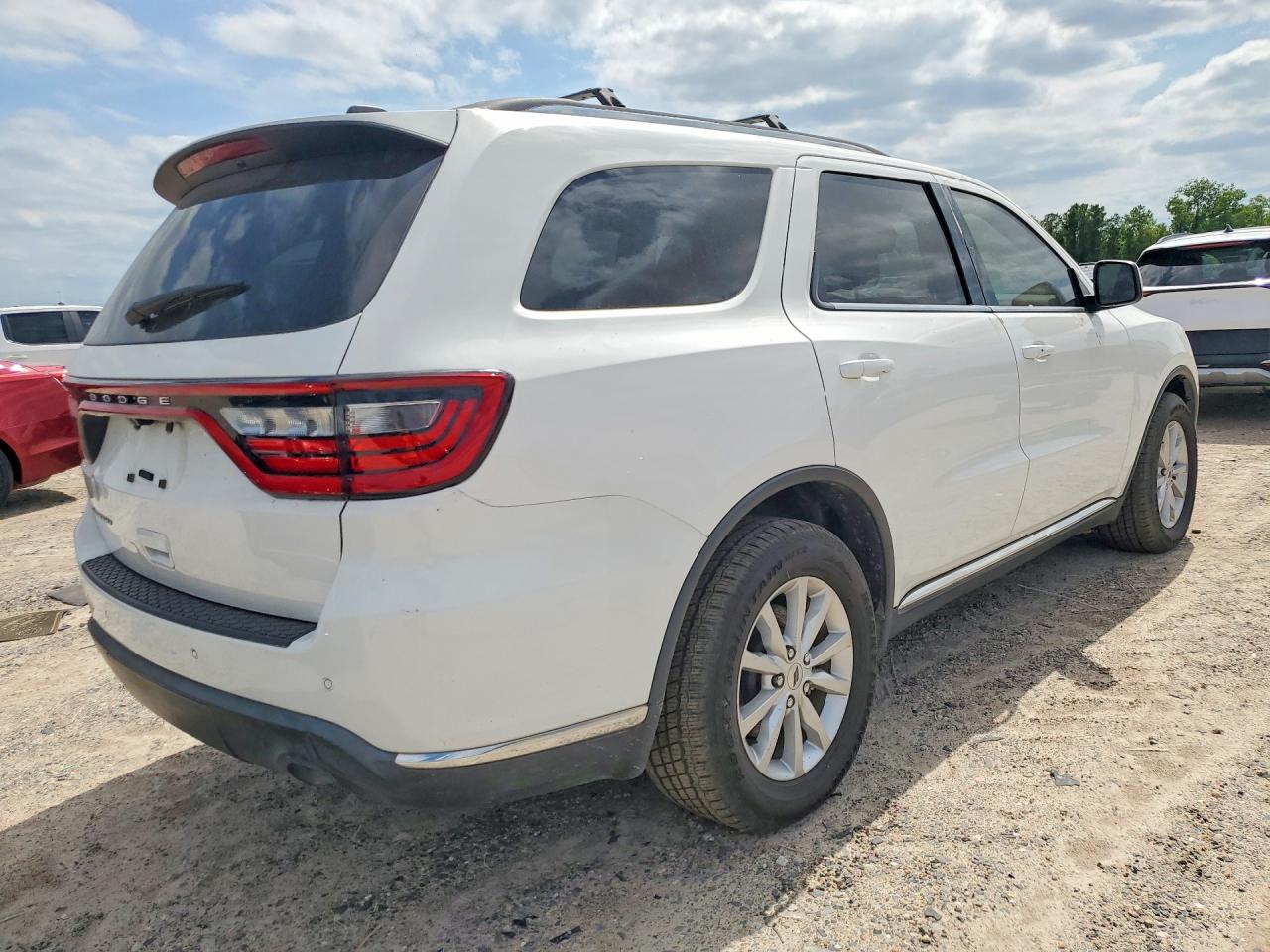 2022 Dodge Durango VIN 1C4RDHAGXNC130833 photo 3