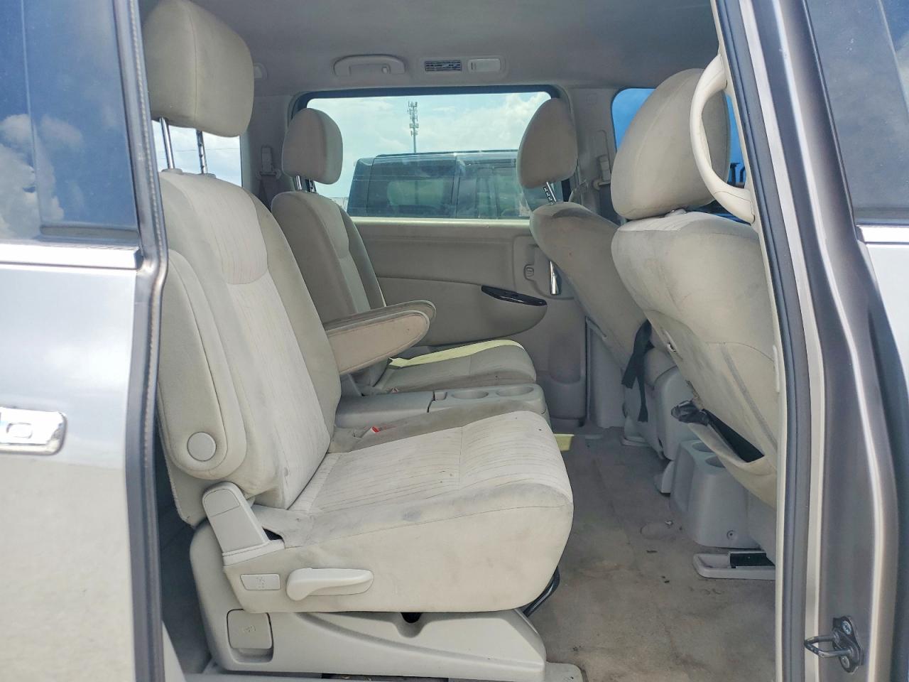 2013 NISSAN Quest VIN JN8AE2KP2D9068267 photo 11