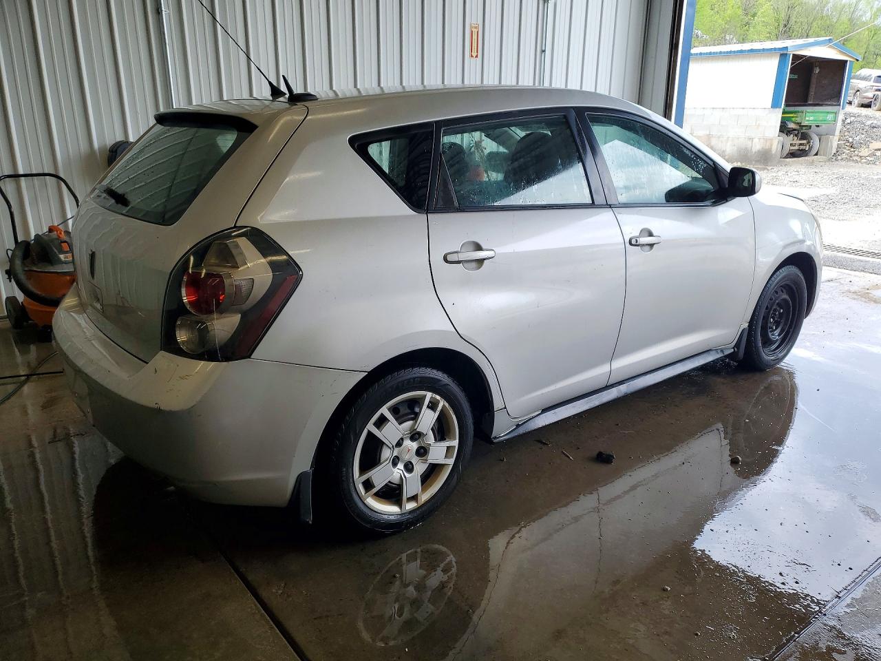 2009 Pontiac Vibe VIN 5Y2SP67029Z460122 photo 3