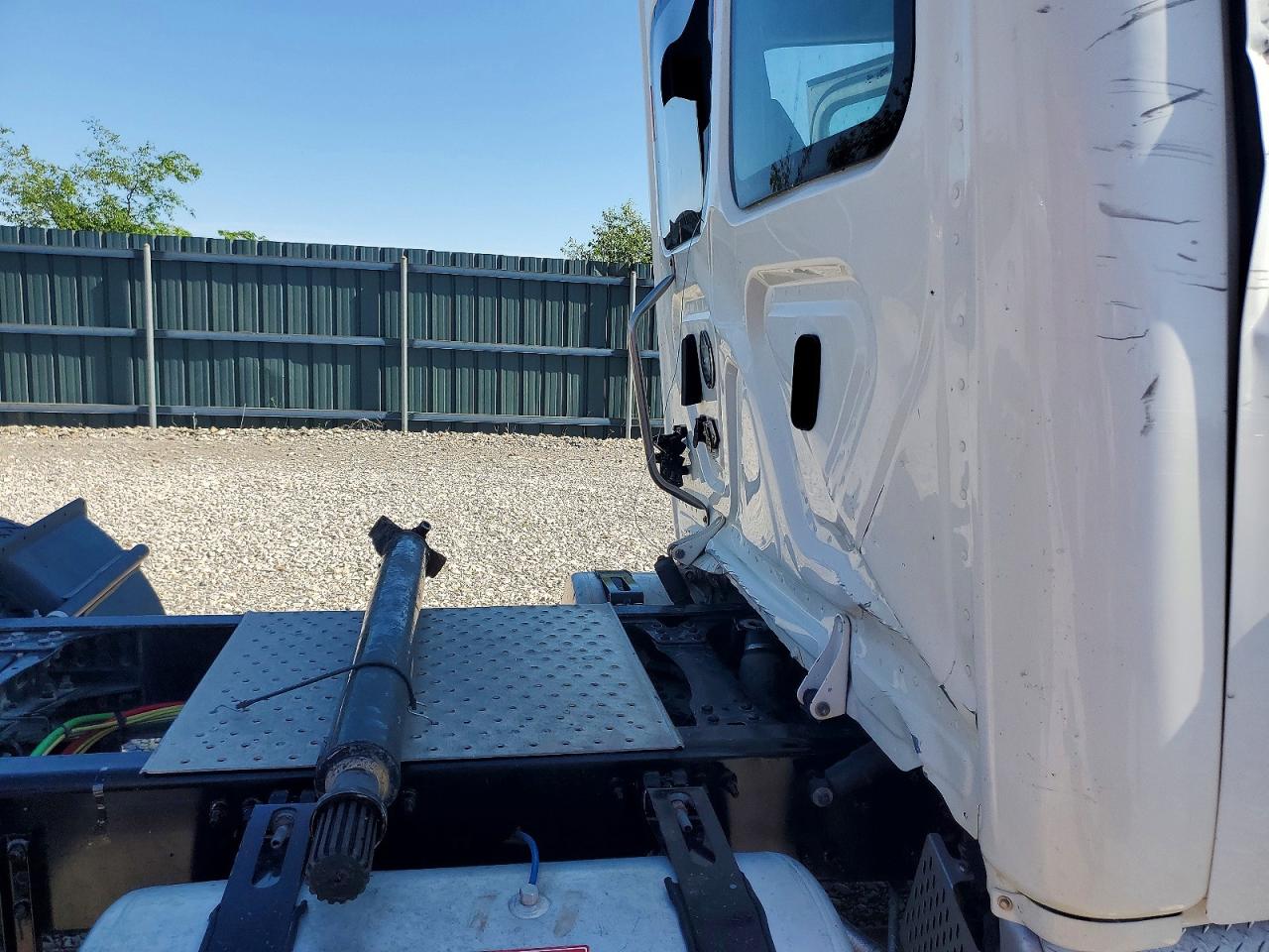 2024 FREIGHTLINER All other VIN 3AKJHLDV0RSUS8115 photo 6