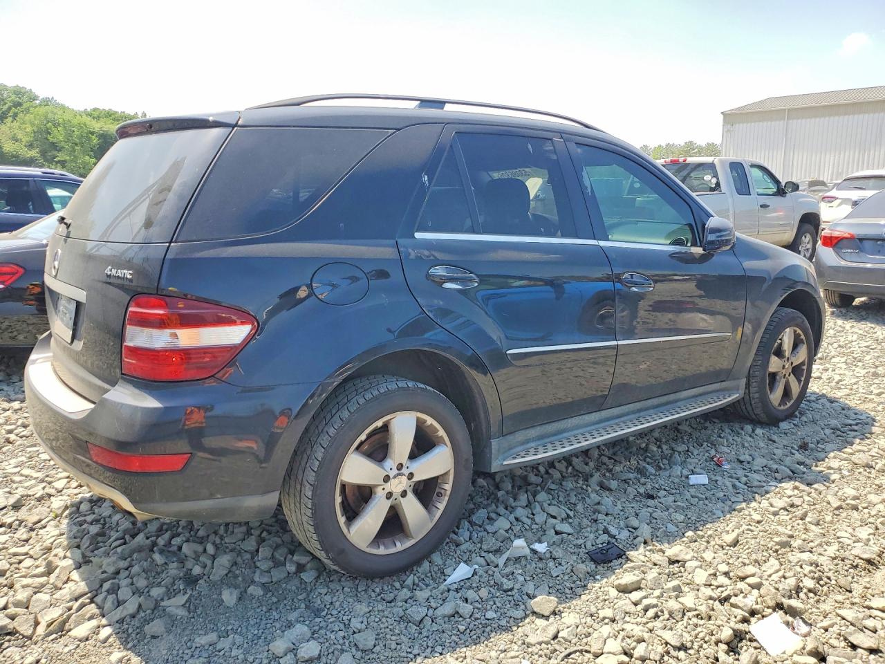 2011 Mercedes-Benz M-class VIN 4JGBB8GB2BA746399 photo 3