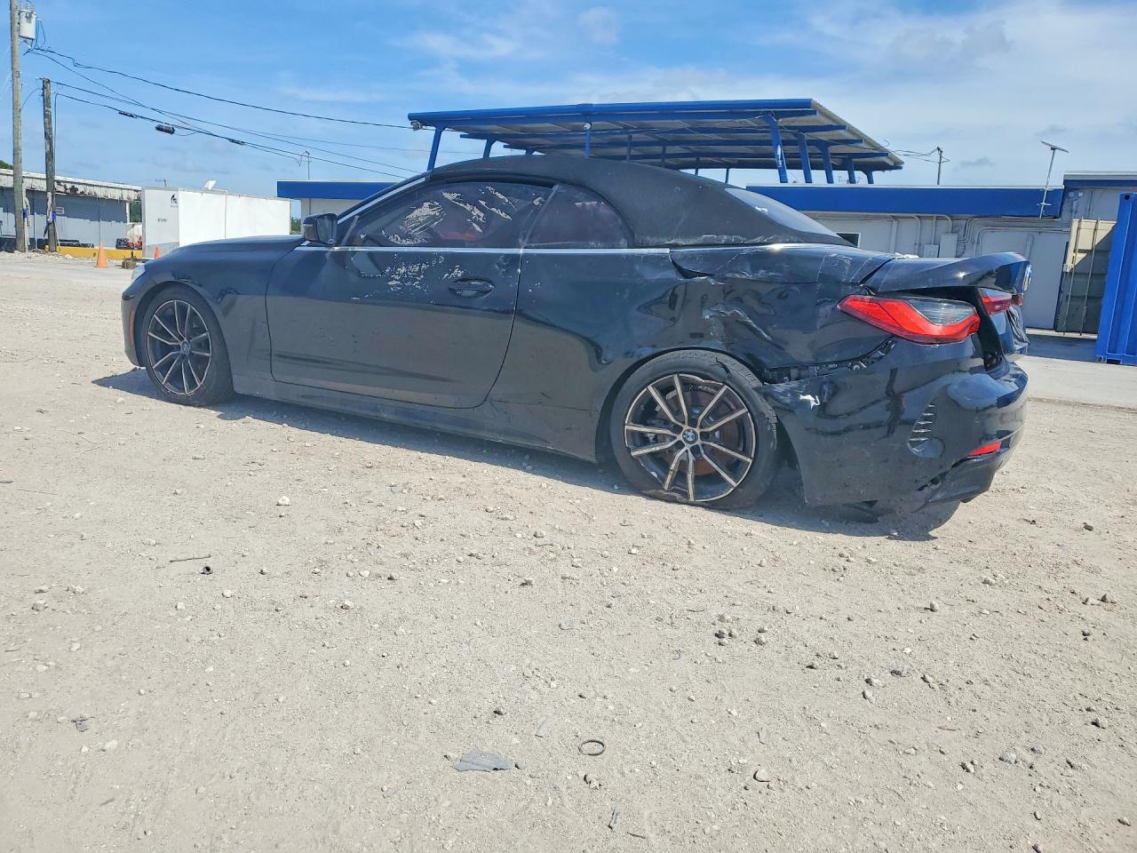 2024 BMW 4 series VIN WBA23AT09RCP46988 photo 2