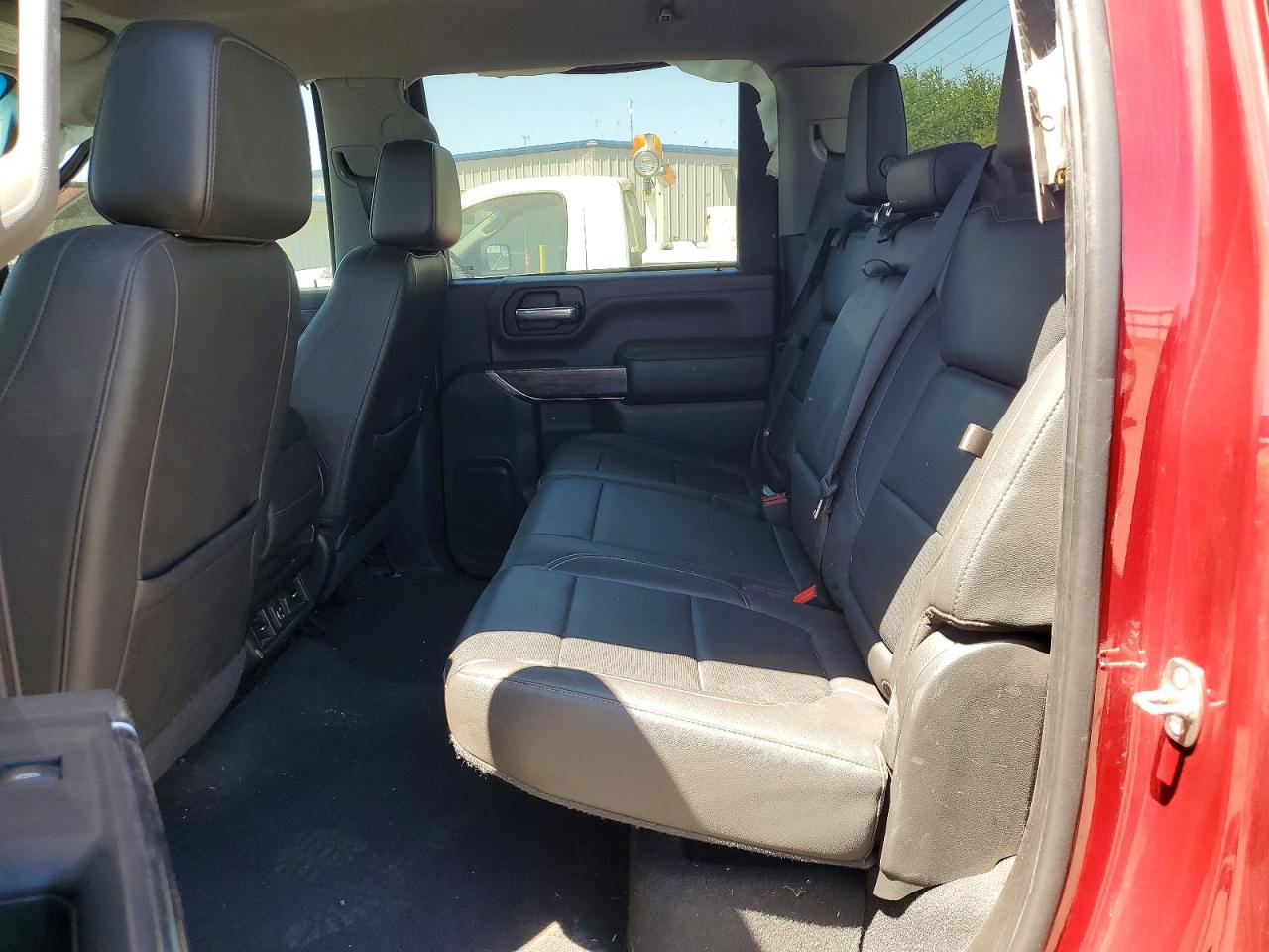 2020 Chevrolet Silverado VIN 1GC4YUEY0LF118390 photo 10