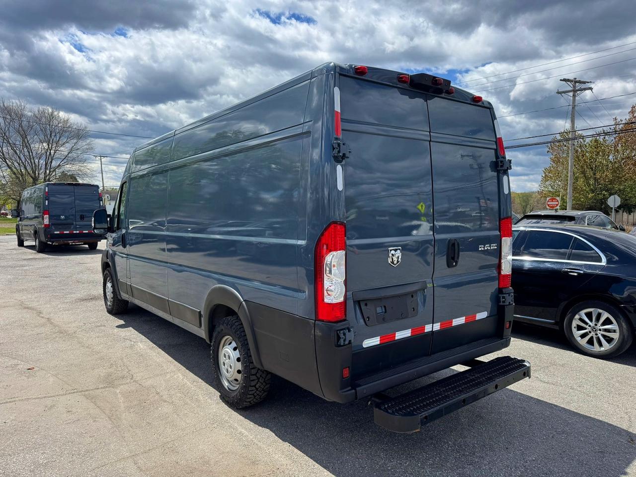2019 Ram Promaster VIN 3C6URVJGXKE558617 photo 3