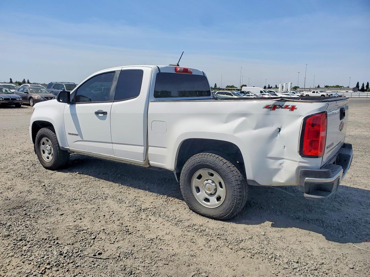 2016 CHEV Colorado VIN 1GCHTBEA0G1264797 photo 2