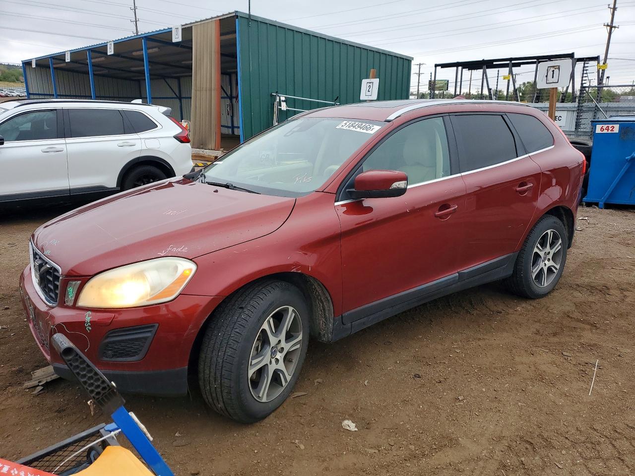 2011 VOLVO Xc60 VIN YV4902DZ4B2211055 photo 1